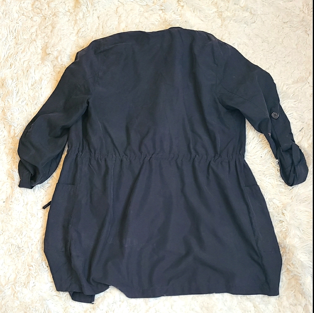 Divided jacket - Picture 3 of 3